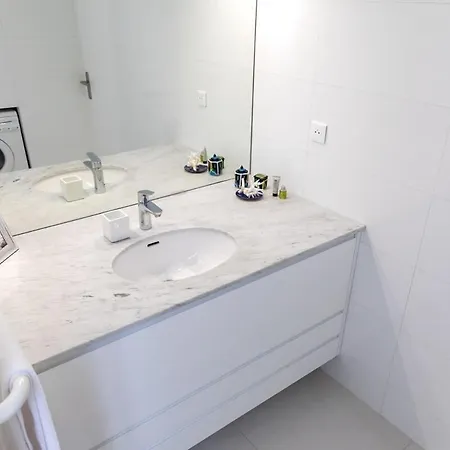 아파트 Orange Vendome - Bright 1-bed Near The Louvre 파리
