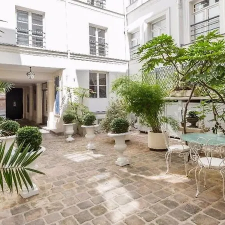 아파트 Orange Vendome - Bright 1-bed Near The Louvre 파리