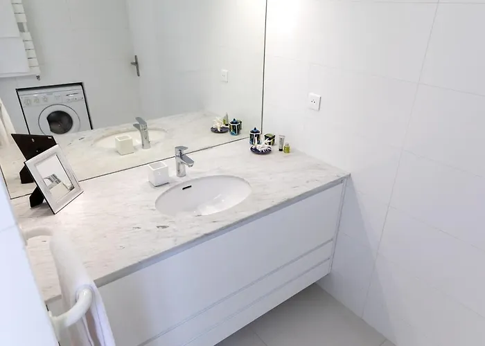 Appartement Orange Vendome - Bright 1-bed Near The Louvre Paris